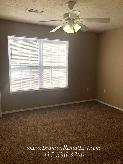 Primary Photo - 110 Humanity Ln