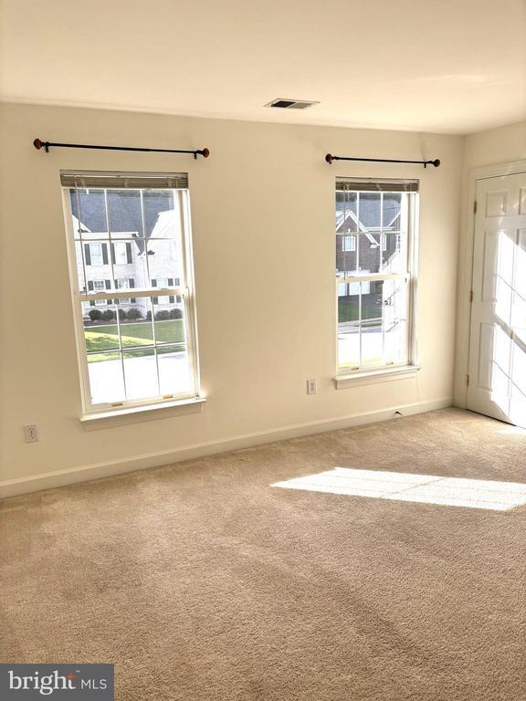 Building Photo - 11117 Innsbrook Way