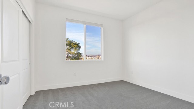 Building Photo - 401 Junco