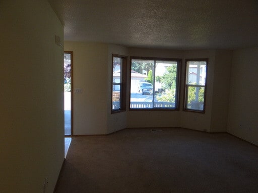 Building Photo - 7509 NE 67th St