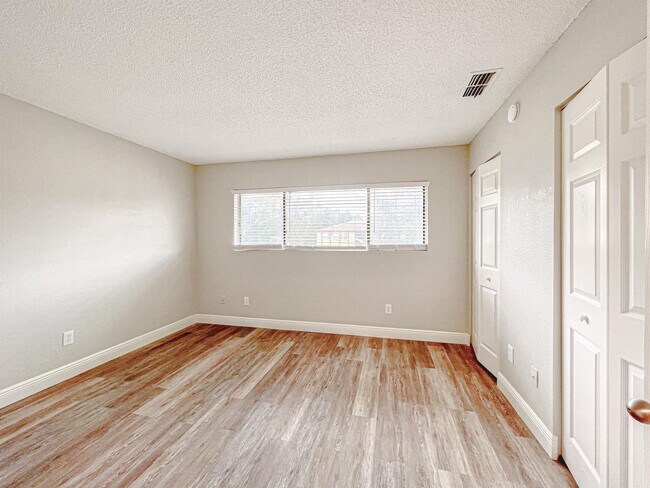 Building Photo - 12062 Socrates Dr