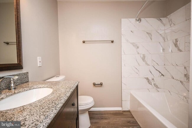 Building Photo - 10231 Millstream Dr