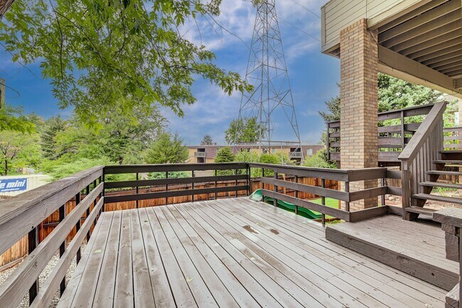 Building Photo - 3369 S Tulare Ct