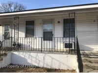 Building Photo - 121 Bogard Cir