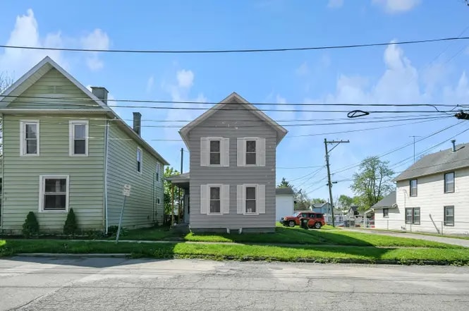 Primary Photo - 11 Jefferson St