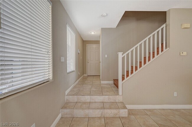 Building Photo - 121 Standing Stone St