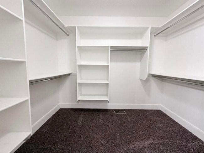 Building Photo - 250 W 1200 S