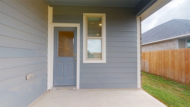 Building Photo - 31227 Conover Dr