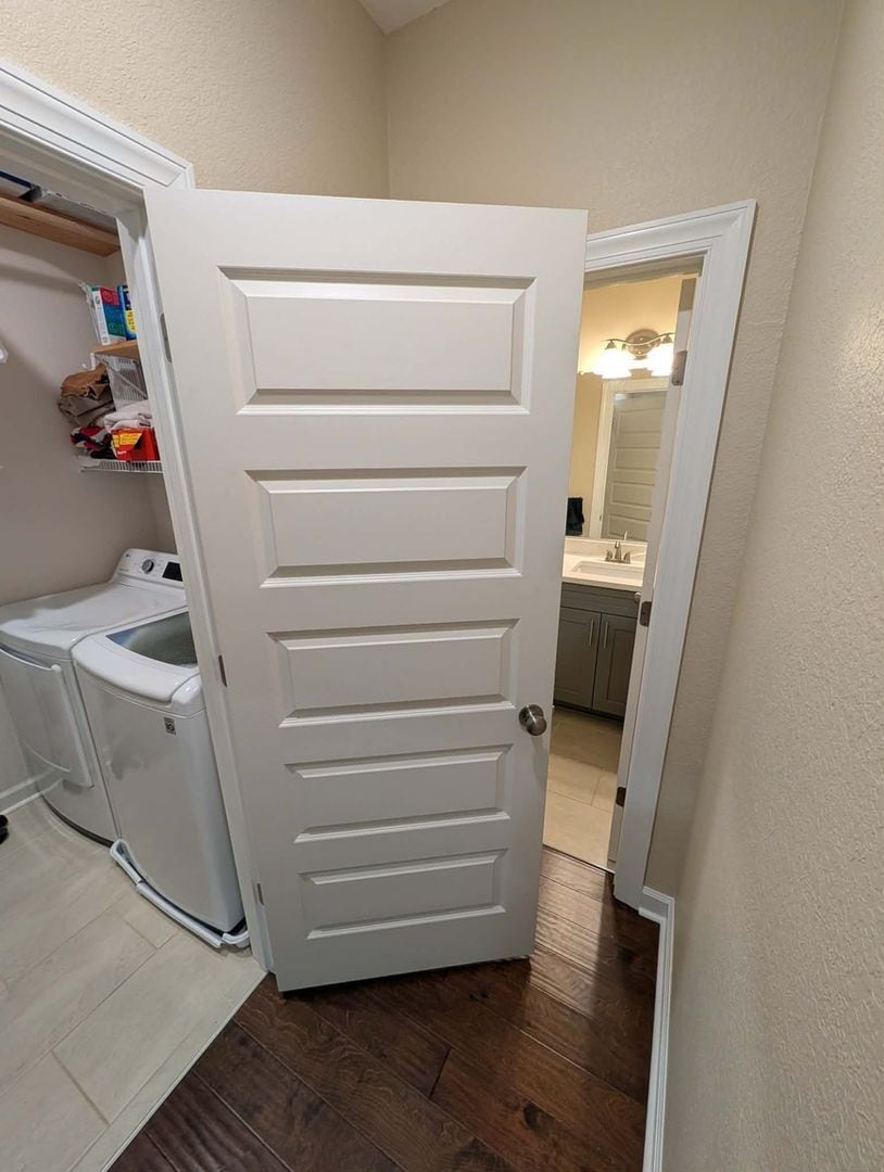 Building Photo - 9538-9513 13th Bay St