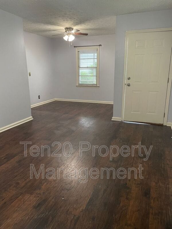 Building Photo - 5608 Morris Ave