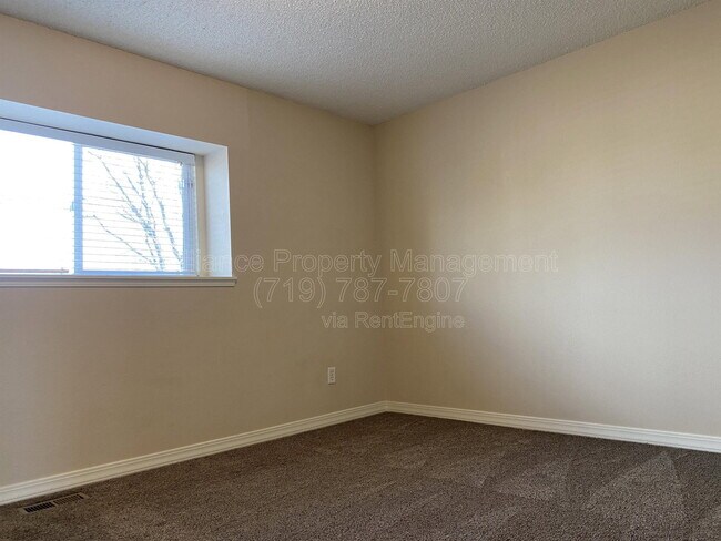 Building Photo - 2486 Astrozon Cir