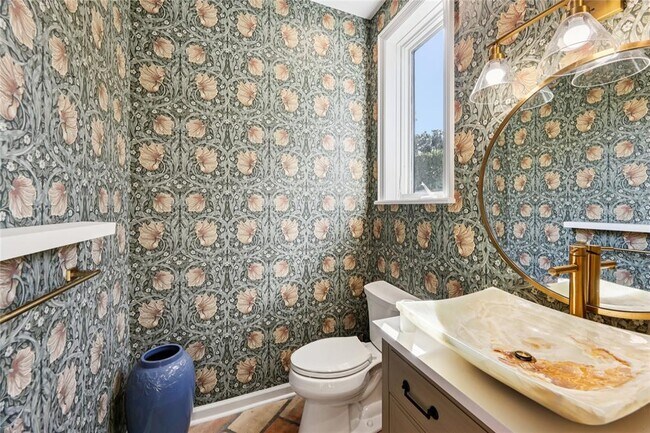 Building Photo - 6132 Payne Stewart Dr