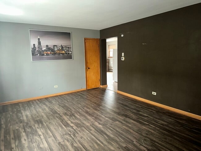 Building Photo - 6151 76th Ave