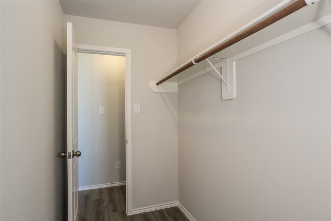 Building Photo - 22302 Porter Mountain Trl