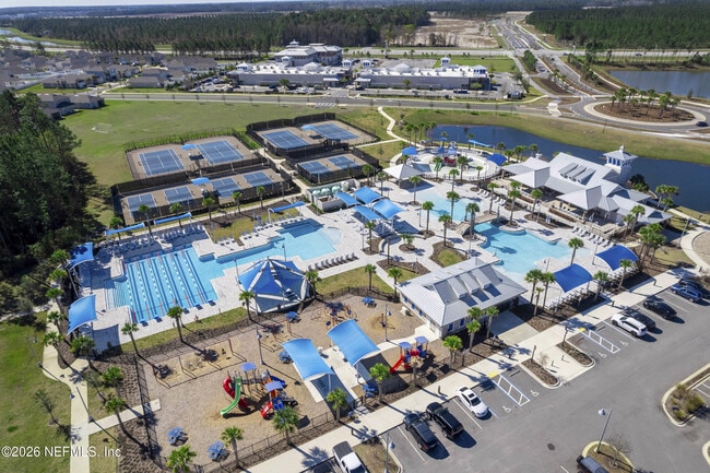 Building Photo - 698 Cherry Elm Dr