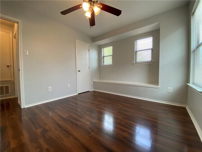 Building Photo - 13205 Sea Biscuit Dr