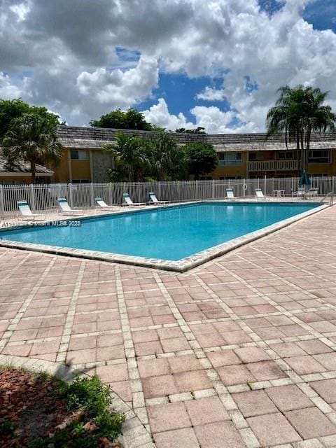 Building Photo - 7470 Miami Lakes Dr