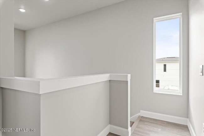 Building Photo - 5405 Heckscher Dr