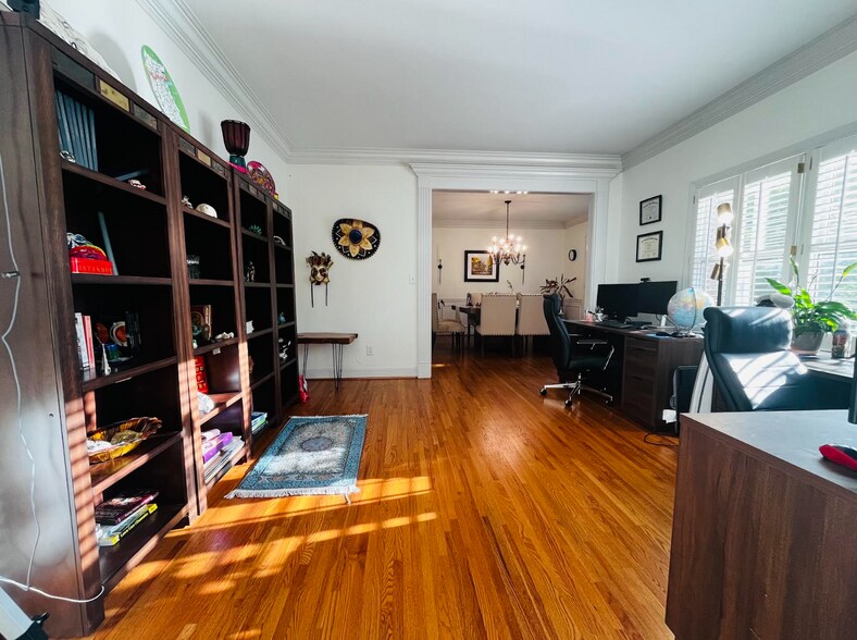 Building Photo - 6116 Rosemont Ct