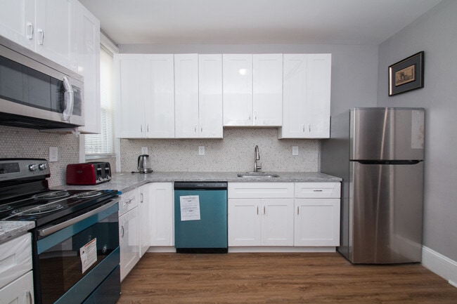 Building Photo - 3843 N Bouvier St