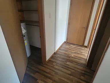 Building Photo - 620 King St