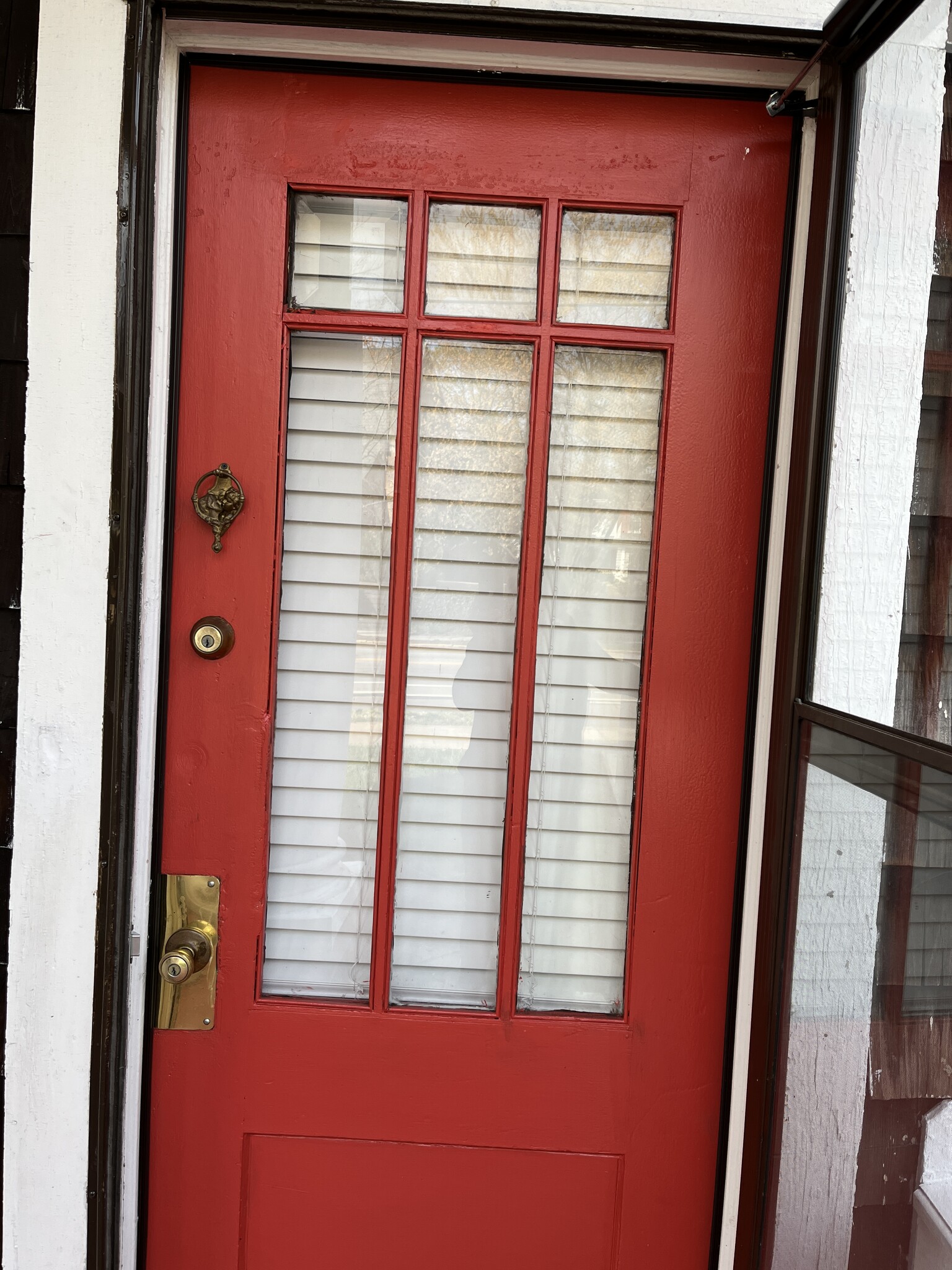 Building Photo - 291 W Main St