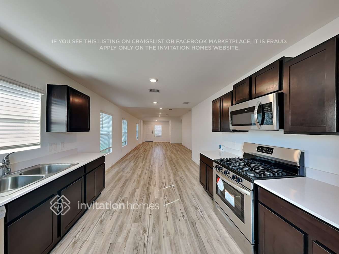 Building Photo - 24123 Laurel Farms Dr