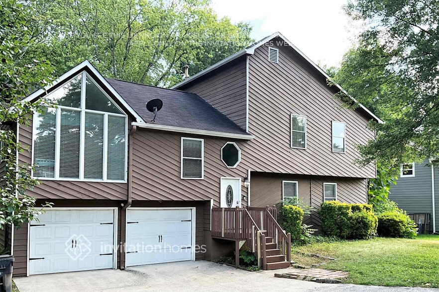 Building Photo - 2417 Broward Dr