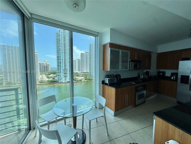 Building Photo - 325 S Biscayne Blvd