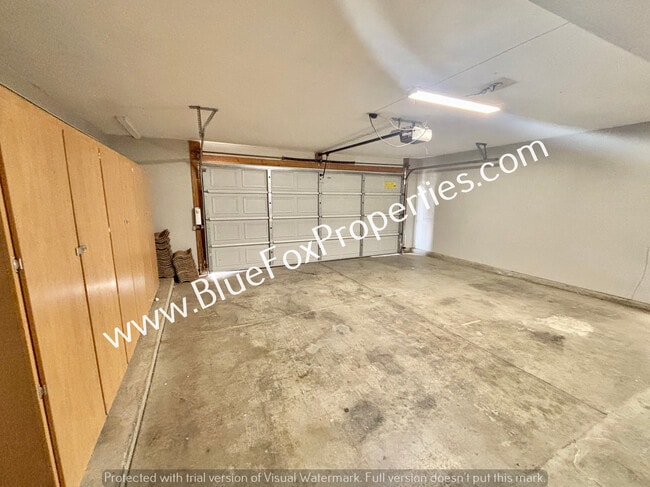 Building Photo - 2621 W Camino Del Deseo