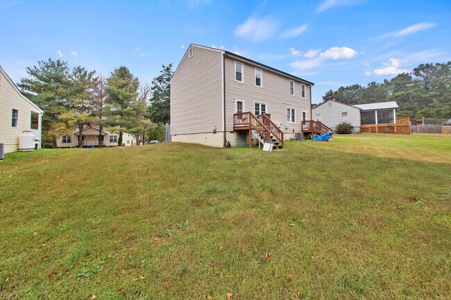 Building Photo - 2223 Bowlin Ct
