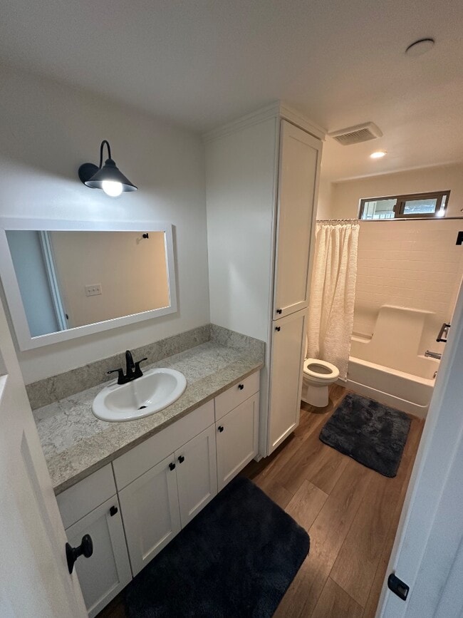 Building Photo - 2500 Avery Ct