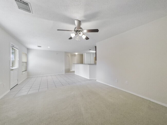 Building Photo - 427 Northvalley Dr