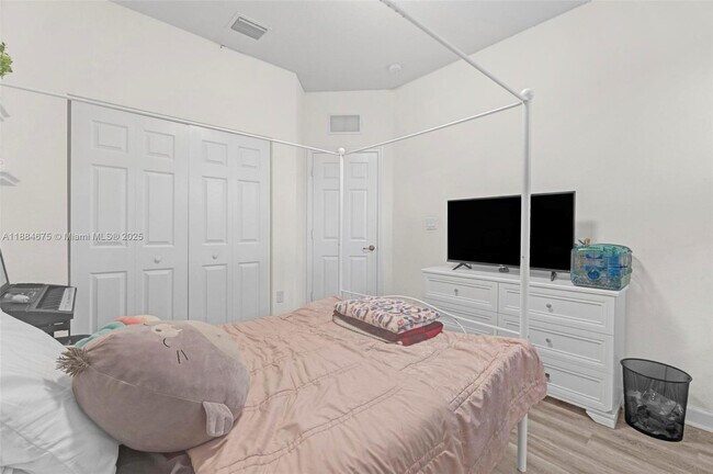 Building Photo - 11413 SW 253rd St