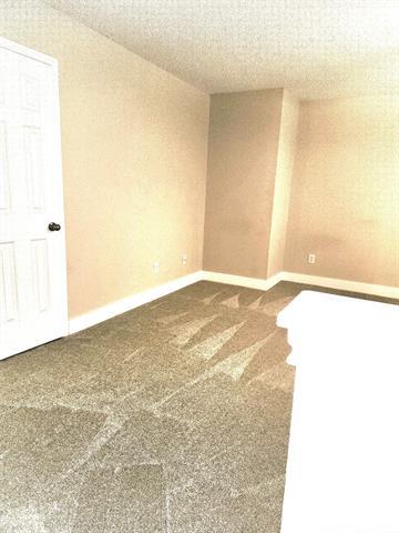 Building Photo - 1308 Scenic Hills Dr