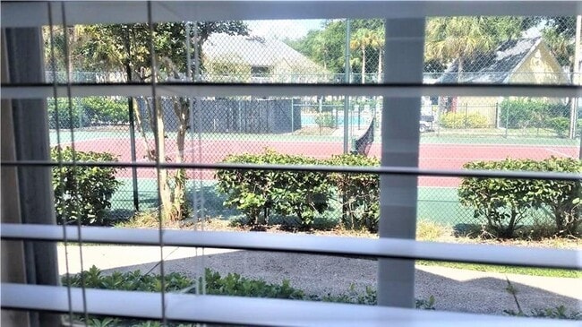 Building Photo - 1049 S Hiawassee Rd