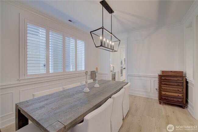 Building Photo - 5Bd/4.5Ba Sammamish House