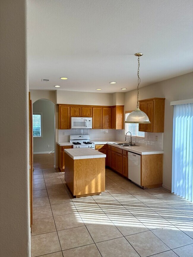 Building Photo - Looking for a four bedroom?