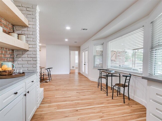 Building Photo - 2304 NW 56th Terrace