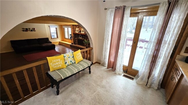 Building Photo - 5635 Janet Blvd