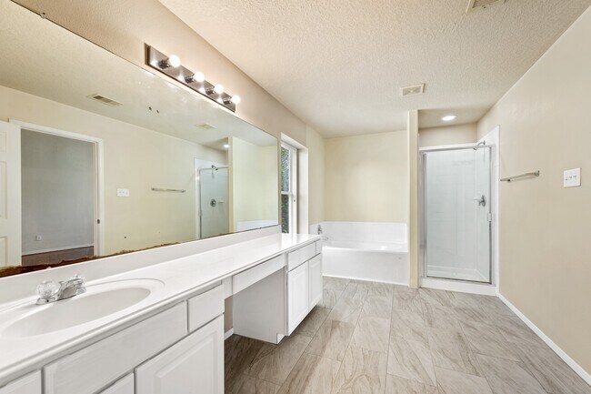 Building Photo - 3234 Clipper Winds Way