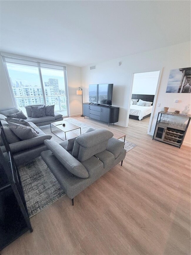Building Photo - 4250 Biscayne Blvd