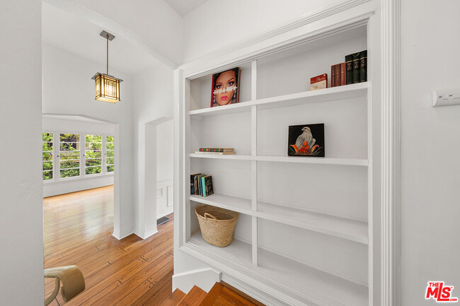 Building Photo - 2413 Argosy Way