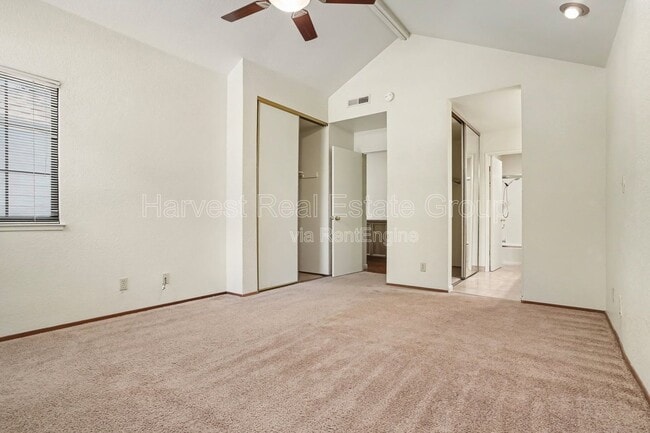 Building Photo - 4014 Penny Terrace