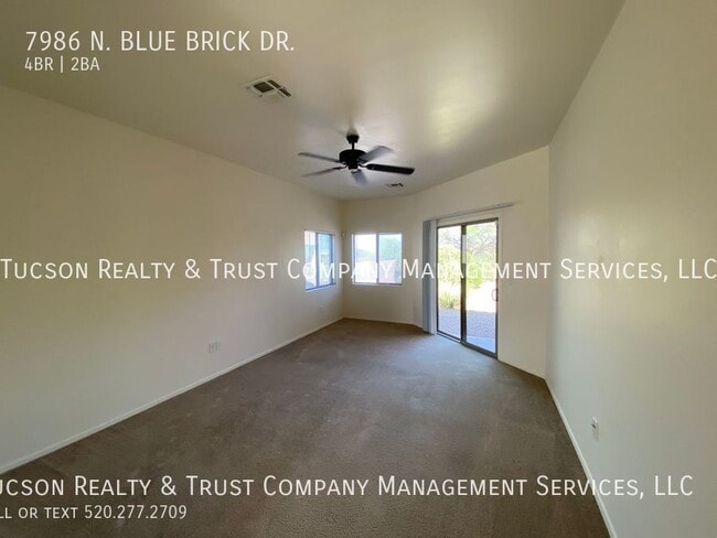 Building Photo - 7986 N Blue Brick Dr