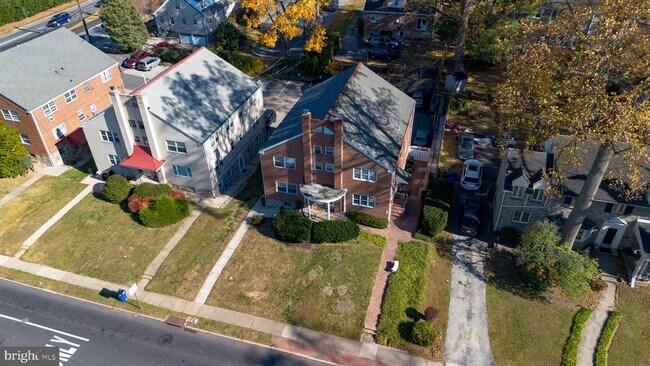 Building Photo - 1223 Drexel Ave