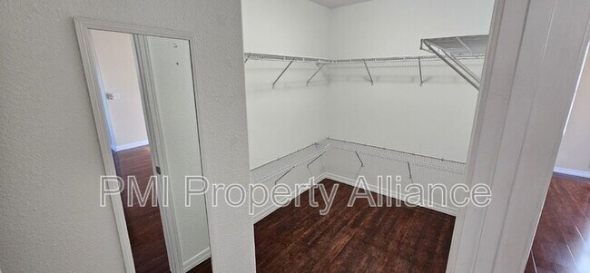Building Photo - 2890 Spring Breeze Way