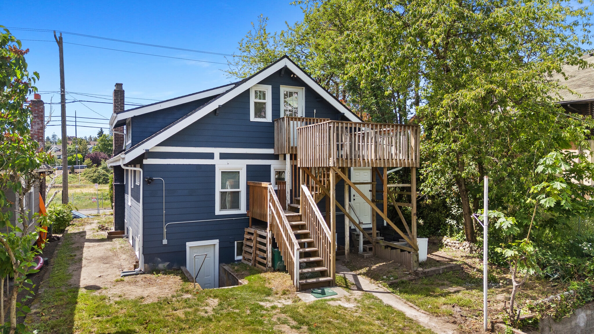 Building Photo - 4716 7th Ave NE