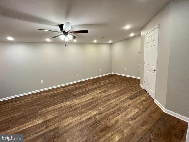 Building Photo - 139 Balch Springs Cir SE