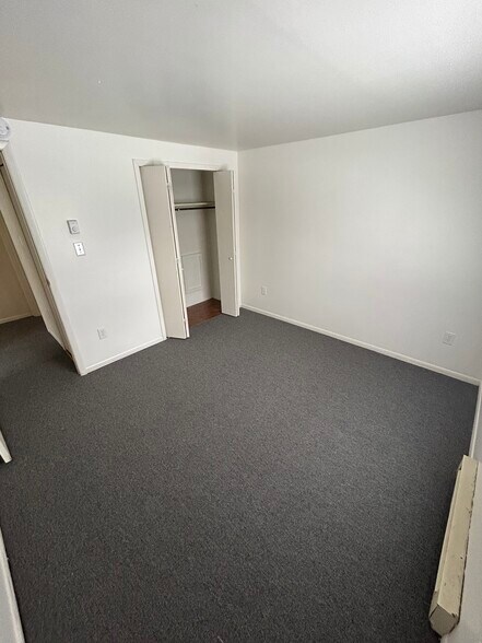 Bedroom 2 - 209 Endwell St